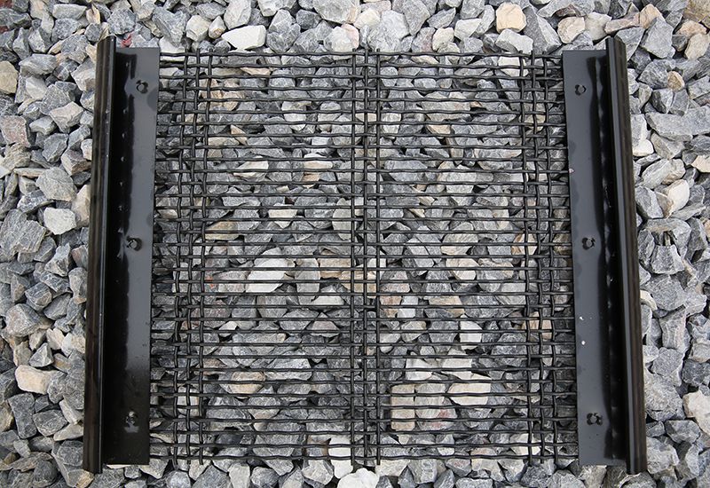 Slotted Screen - Woven Wire Screens | Screen Media Manufacturer | Red ...