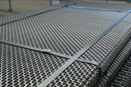 How to choose the appropriate manganese steel anti-blocking screen specifications according to needs