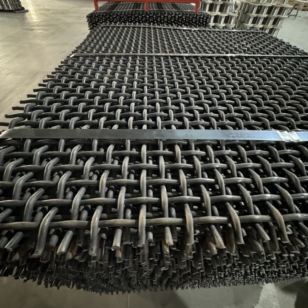 How To Choose The Perfect Woven Metal Screen