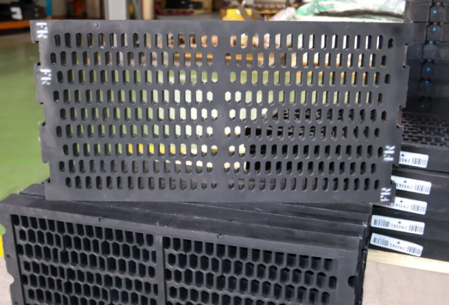 steel-rubber composite screens