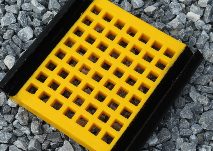 PU Cross Tensioned Screen