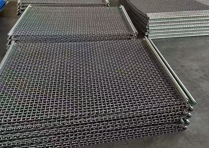 Heavy-Duty Metal Screen