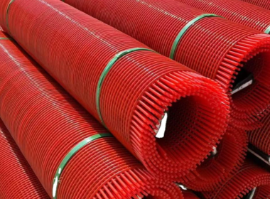 Polyurethane-Coated Bar Screens: Silencing the Noise and Sticky Mess
