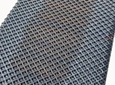 Weld strength evaluation and weld breakage failure analysis of welded screen mesh