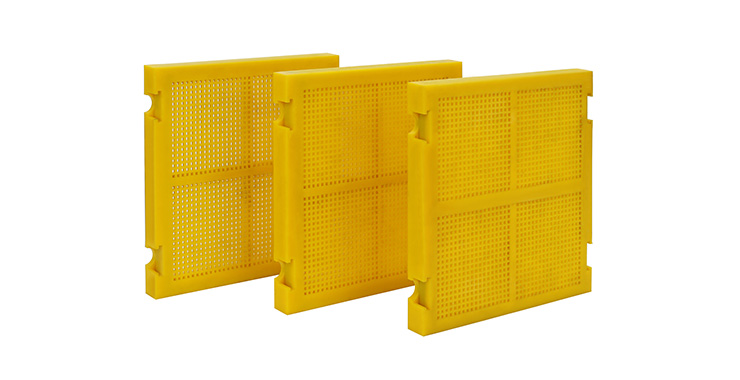 Polyurethane dewatering screen