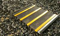 Triangular‑hole Self‑cleaning Screen Mesh