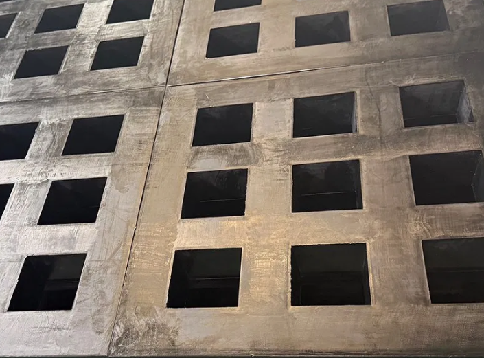 ‌Impact and Wear Resistance of Rubber Screen Panels in the Crushing and Screening Process of Gold Ore‌