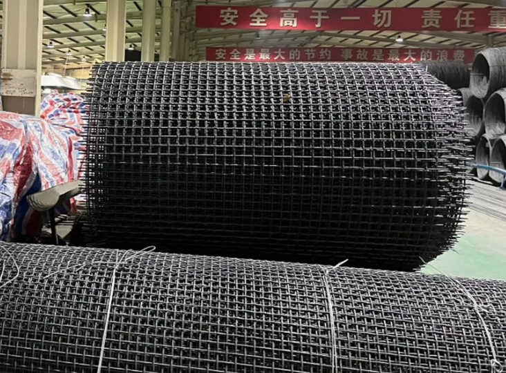Design of Impact-Resistant Structural Performance for Woven Metal Screens at Crusher Discharge Outlets‌