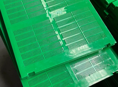 Anti-Adhesion and Wear-Resistant Solution Using Polyurethane Screen Panels for Zinc Ore Processing‌