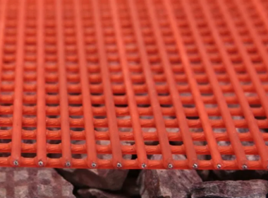 Prediction of Wear-Based Replacement Cycles and Spare Parts Management for Grizzly Screens