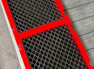 Clay Stripping Efficiency and Performance of Ore-Washing Trommel Screen with Built-in Self-Cleaning Screens