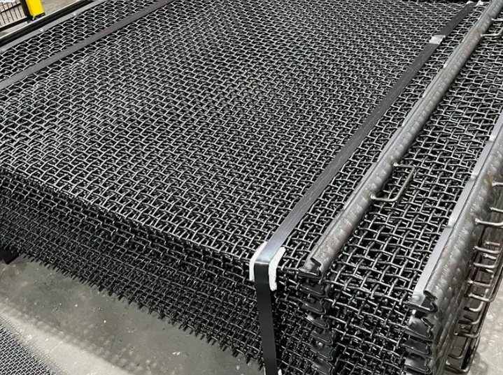 Mass production and QC for custom woven wire mesh