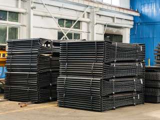 Structural Characteristics of Square Opening Wire Mesh and Its Application in Aggregate Grading