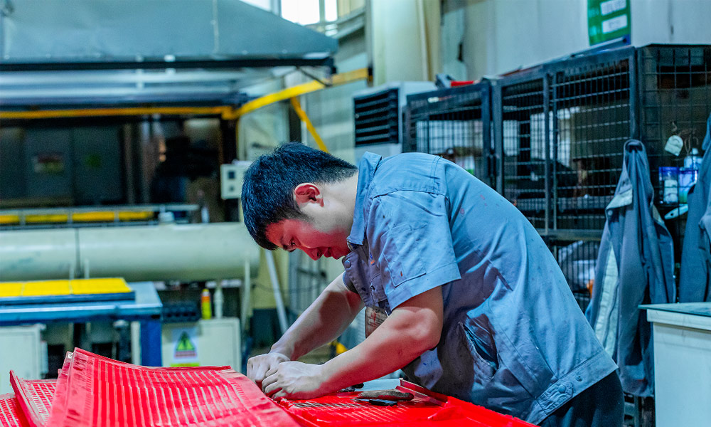 Polyurethane Panel Processing