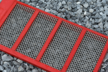 Stress Analysis and Strategies on Life Extension of Crimped Self-Cleaning Screens