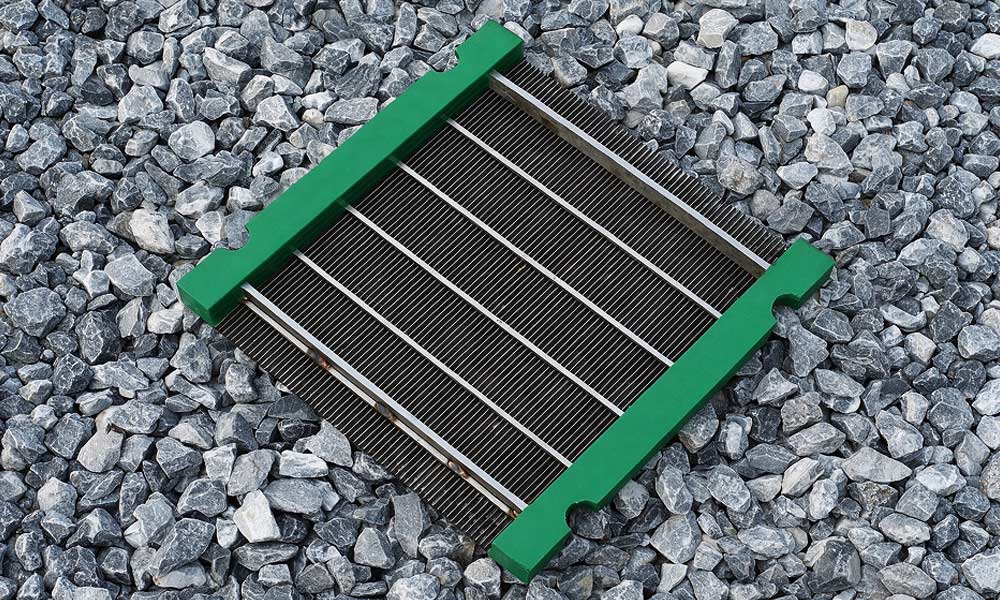Slotted Screen