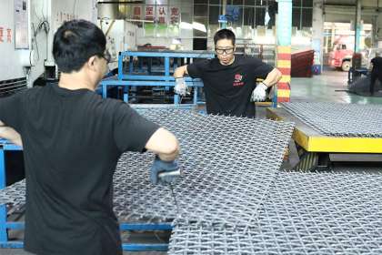 Space Constraints and Installation Requirements for Metal Woven Screens Used in Underground Mining