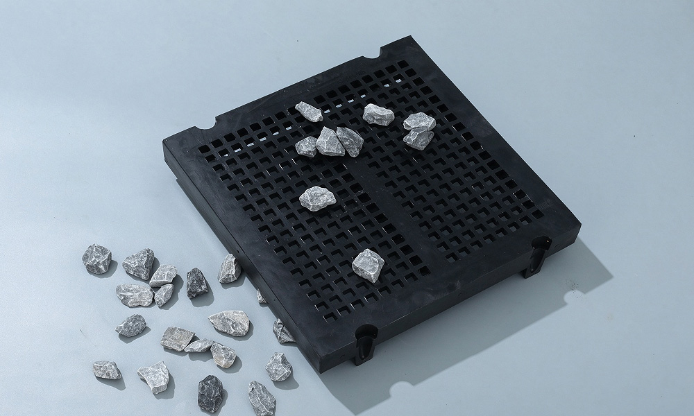 rubber screen panel