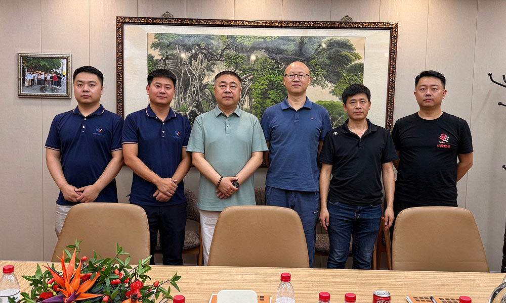 RedstarScreen Cooperation
