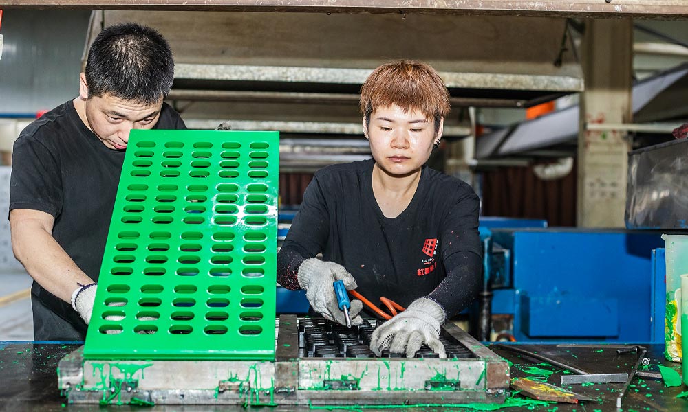 Polyurethane Panel Processing