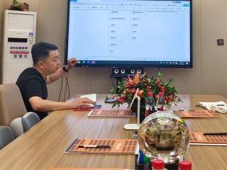 Passing on Expertise and Empowering Growth: RedstarScreen Conducts <font color=