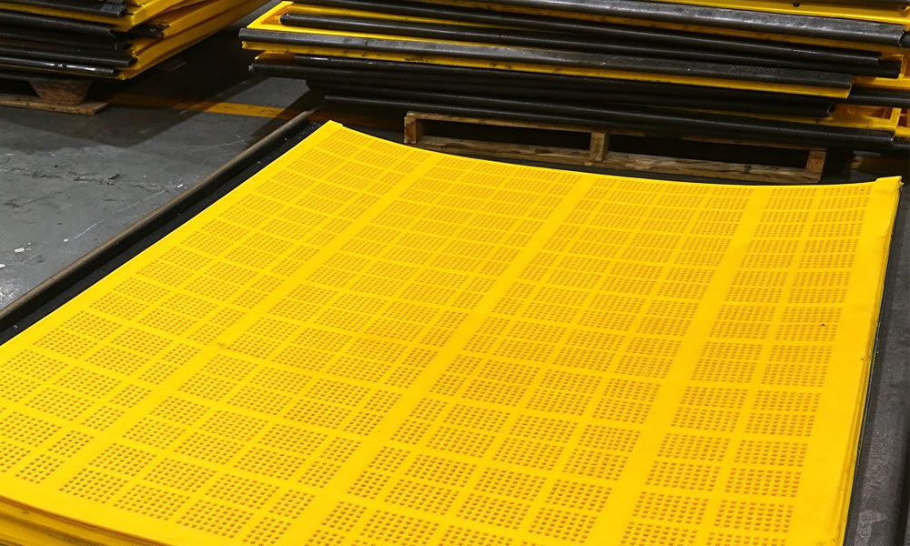edged polyurethane screen