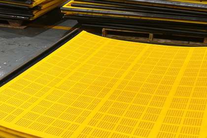 ‌Reinforced edge design for polyurethane screen panels to extend service life