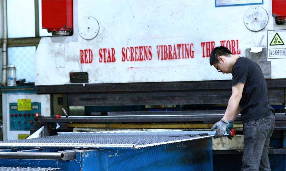 Application of Precision Wire Woven Screens in Copper Ore Beneficiation