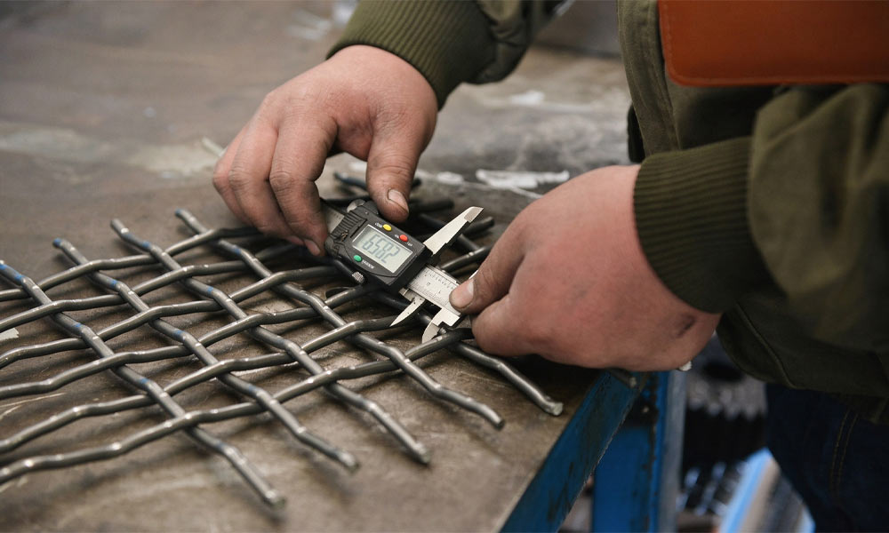 Woven Screen Processing