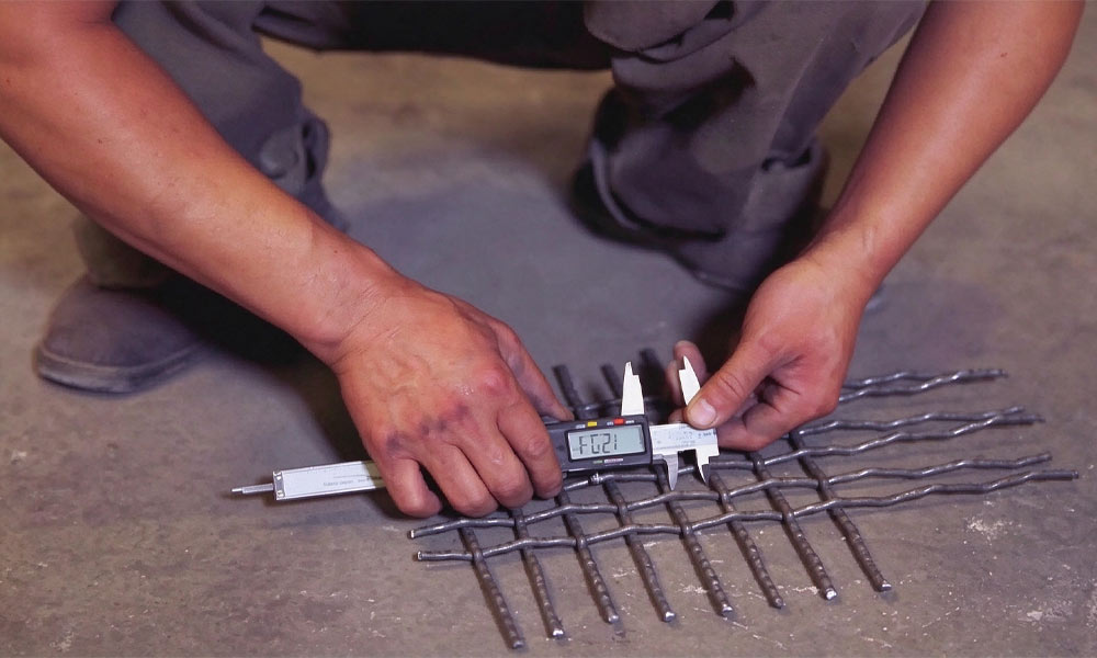 Common Reasons Why Woven Wire Mesh Fails During Ore Screening