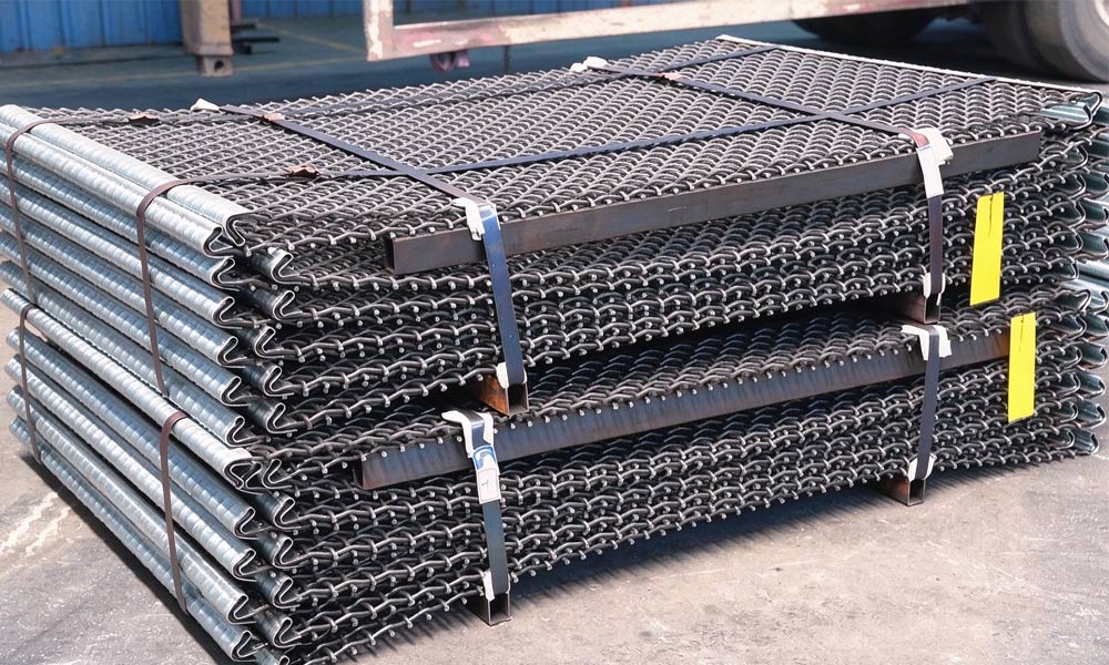 square woven screen 