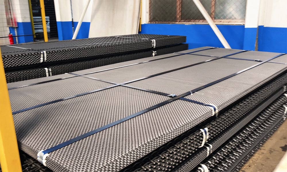 square woven screen