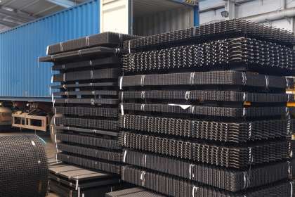 How To Reduce the Cost of Wire Screens in Mining and Quarrying Industries