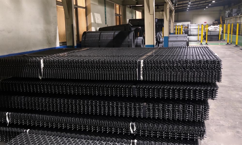flat-top woven screen