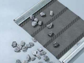 Analysis and Solutions for Rapid Wear of Metal <font color=
