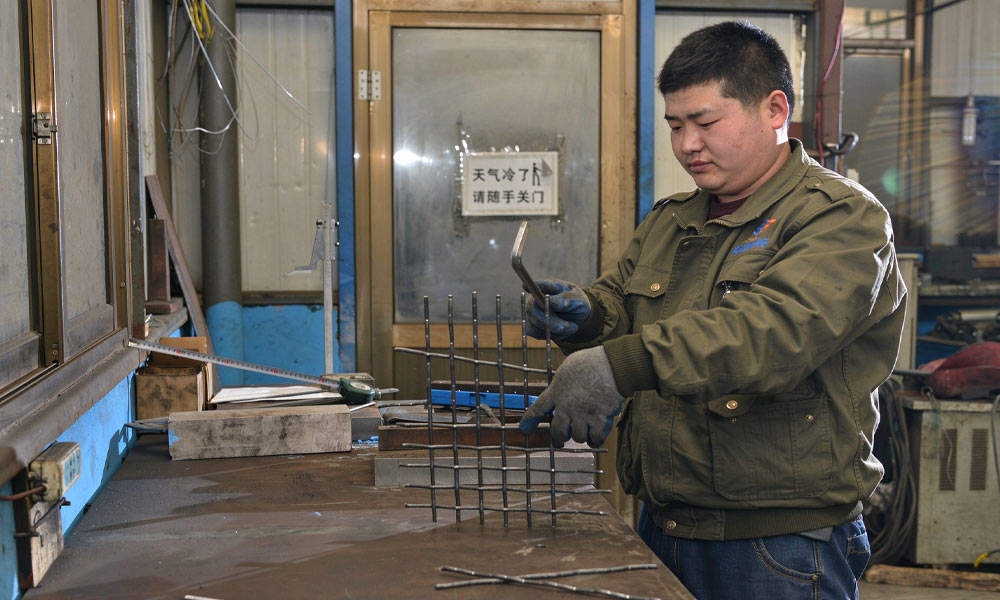 Durability of Screen Mesh for Mining Ore and Coal Separation