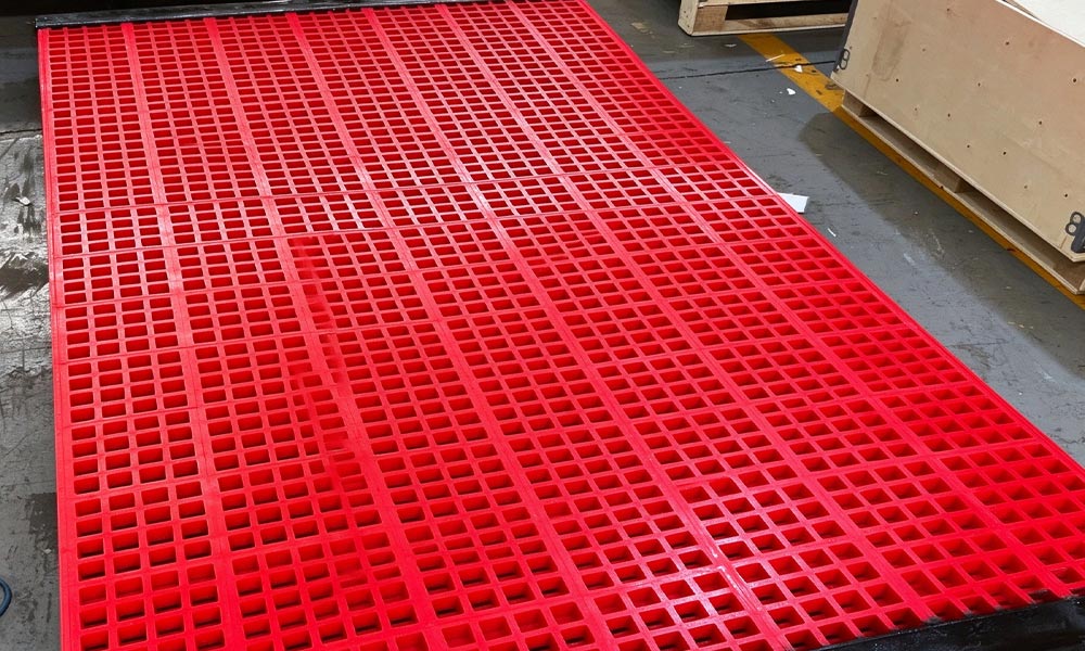 Hook-Type and Flat-Top Vibrating Screen Panel adapting for Vibrating Machines